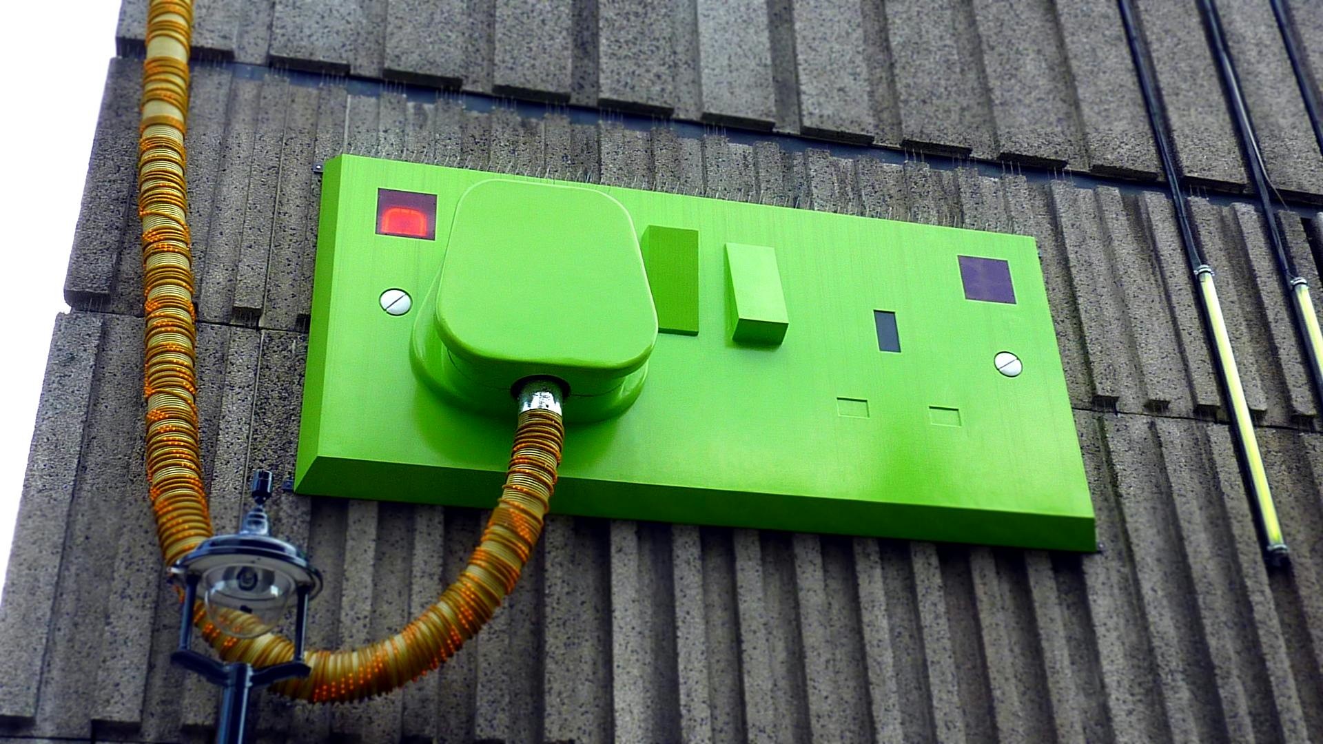 green uk socket outlet plug